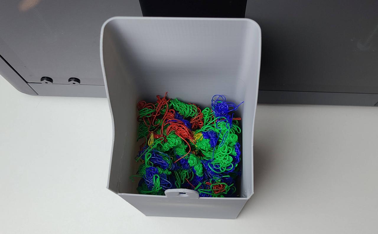 Filament waste extruded.jpg