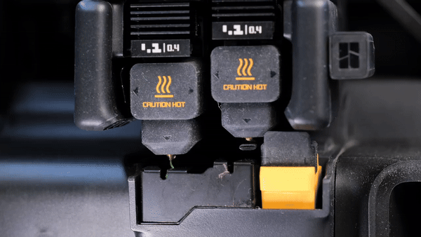 Nozzle extruding.gif